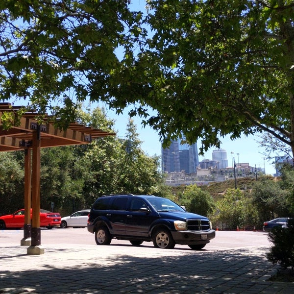 Photo taken at Vista Hermosa Park by Randall on 6/25/2021