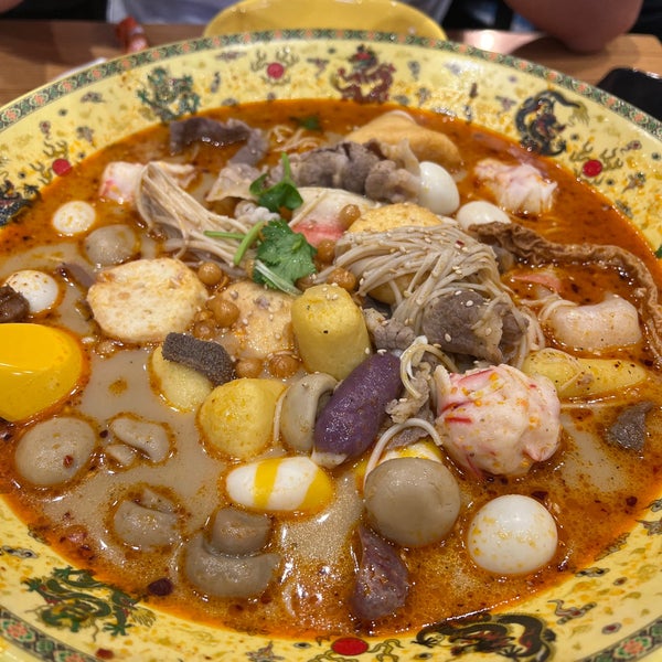 Dragon Hot Pot 一麻一辣 Hotpot Restaurant in Melbourne CBD