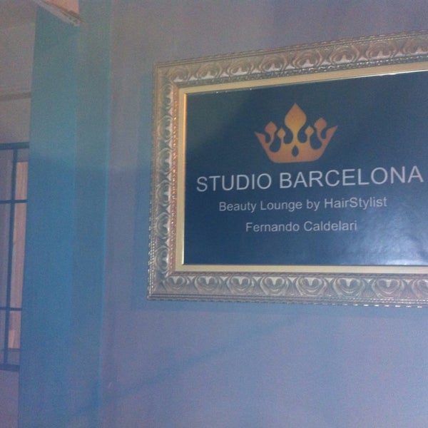 H10 madison. Barcelona studios. Барселона офис. Рычаги барселоны. Star dance studio barcelona картинки.