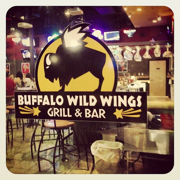 Buffalo Wild Wings, 6816 Charlotte Pike #110, Нашвилл, TN, buffalo wild win...