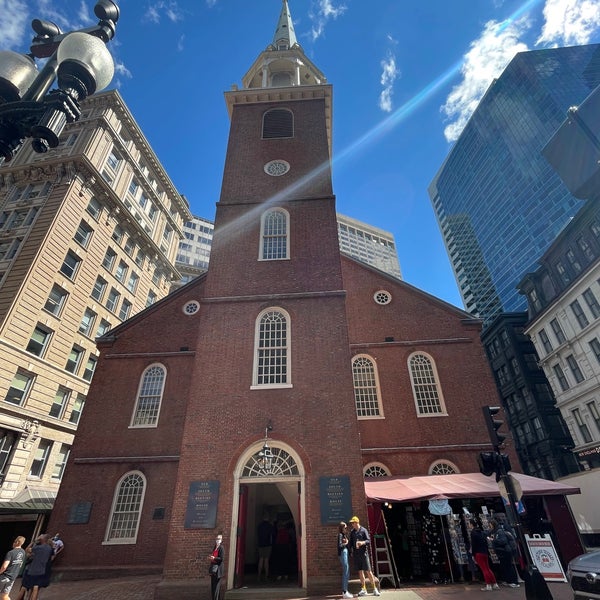 Photo taken at Old South Meeting House by Ximena A. on 9/3/2021