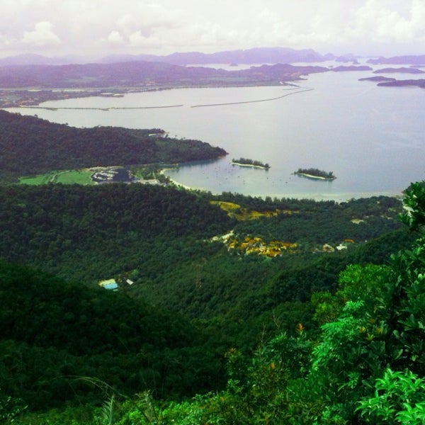 รูปภาพถ่ายที่ Panorama Langkawi โดย Sarah L. เมื่อ 5/1/2013