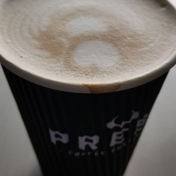 Foto scattata a Press Coffee - Skywater da Waldo C. il 2/18/2019