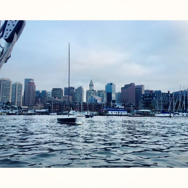 Снимок сделан в Boston Sailing Center пользователем Imane Q. 5/12/2015
