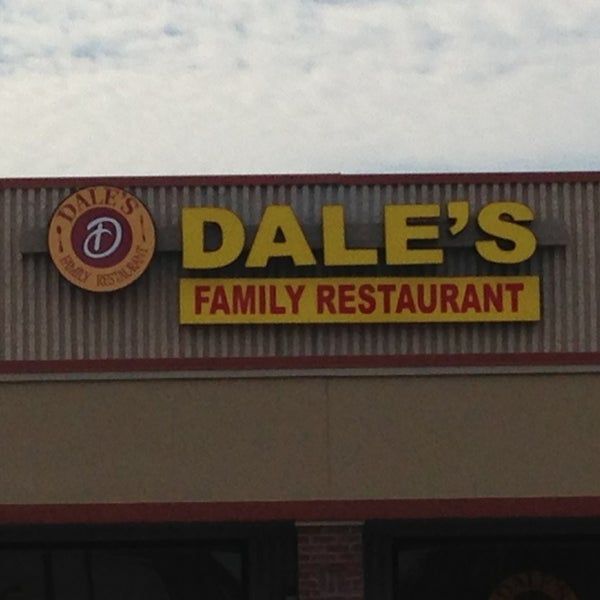 Photo taken at Dale&#39;s Family Restaurant by Chris R. on 3/11/2014