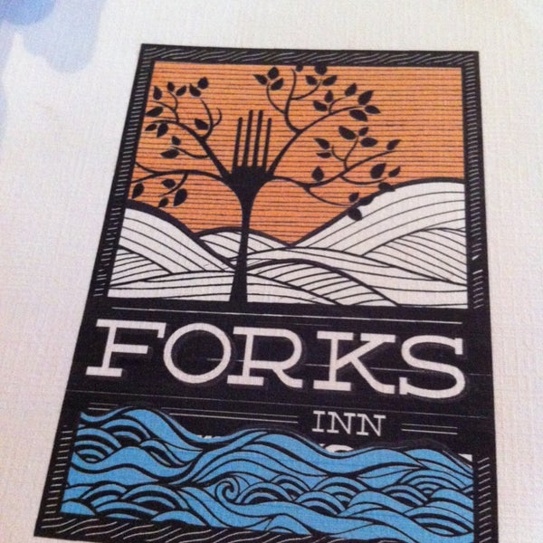 Foto tirada no(a) Forks Inn por Travis K. em 3/16/2013