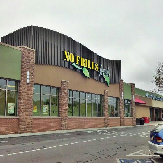 No Frills Supermarket (Now Closed) Supermarket in West Omaha