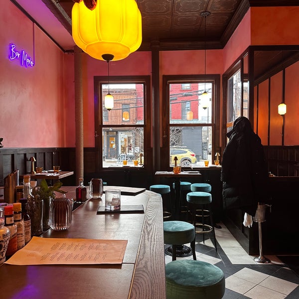 Bar Mario Red Hook 365 Van Brunt St