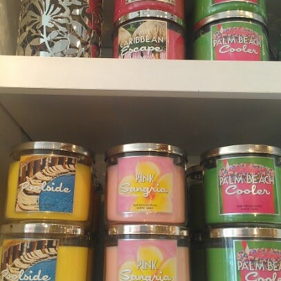 Photos At Bath Body Works Cosmetics Shop In Lake Saint Louis
