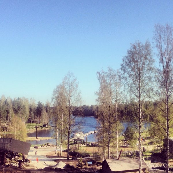 Foto diambil di Hotel &amp; Spa Resort Järvisydän oleh Diana pada 5/17/2014