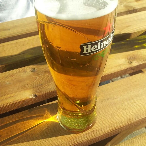 Flava's Lounge Bar & Grill 5 tips from 186 visitors