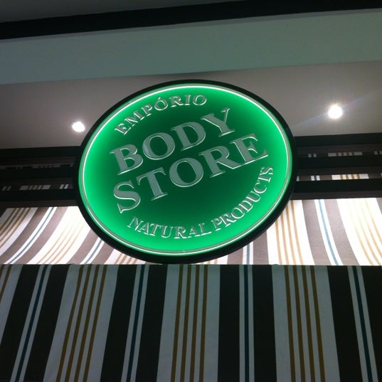 Body store. Empório body Store. Emporio body Store.