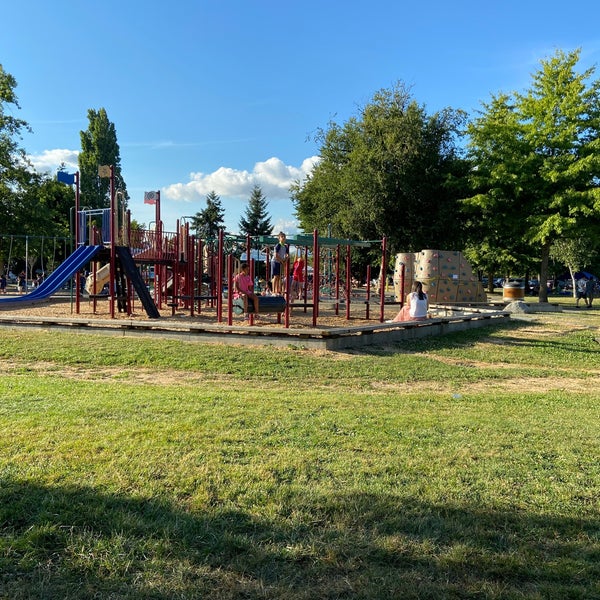 King Community Park East Cambie 4100 No. 5 Rd