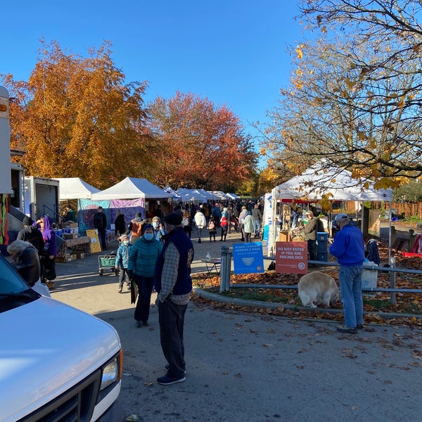 Trout Lake Farmers Market KensingtonCedar Cottage 9 tips from 549