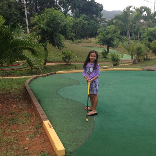 Photo taken at Bay View Mini-Putt by Christina S. on 11/13/2012