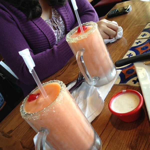 Photo taken at Chili&#39;s Grill &amp; Bar by Blanca Lidia on 1/25/2013