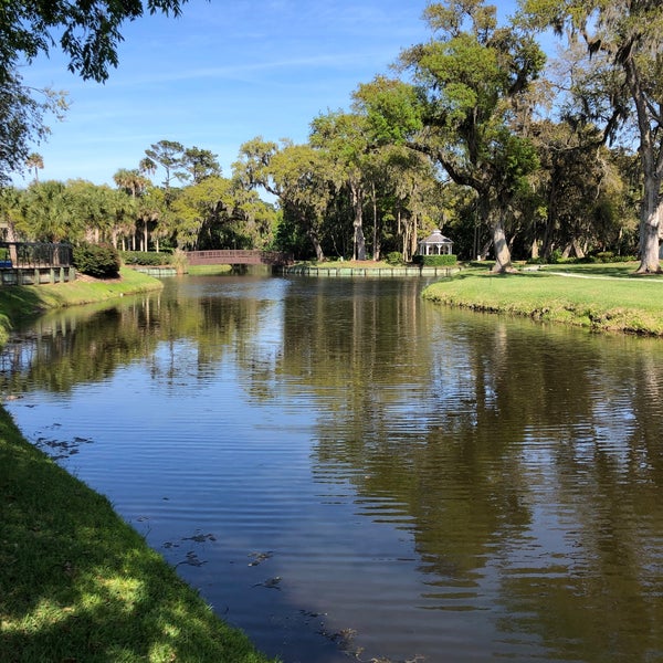 Photo taken at Sawgrass Marriott Golf Resort and Spa by Amanda M. on 3/27/2021