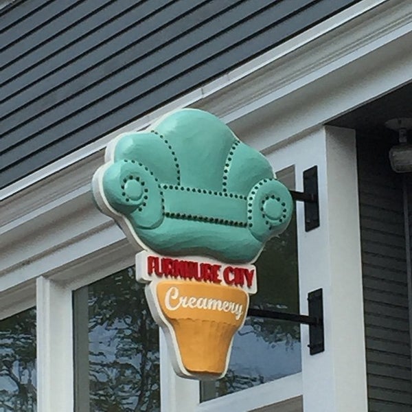 Furniture City Creamery Ice Cream Parlor in East Hills