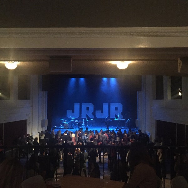 Foto scattata a The Jefferson Theater da Kevin C. il 11/3/2015