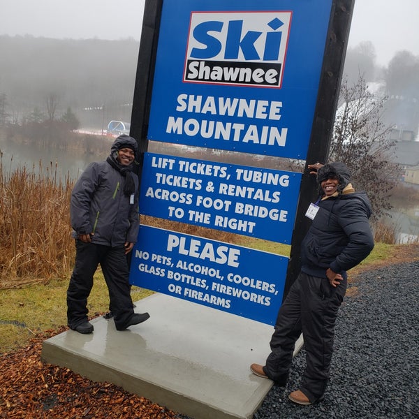 Photo taken at Shawnee Mountain Ski Area by Nii Doodu N. on 12/28/2018