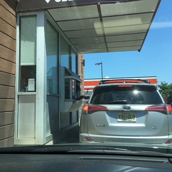 Dunkin' Donut Shop in Springfield Belmont