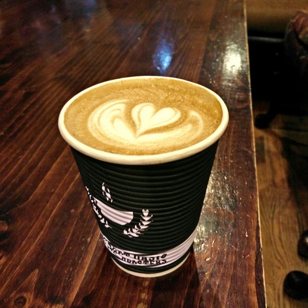 Amazing lattes. If you someone who likes something sweeter go for the vanilla latte.