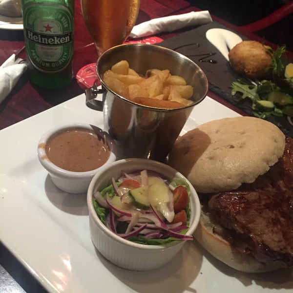 Crocket's on the Quay 3 tips from 56 visitors