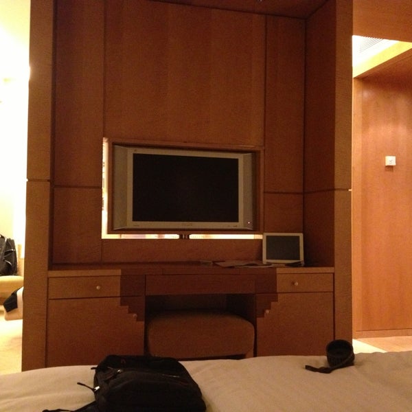 2/8/2013にGeorgeがMelia Athens Hotelで撮った写真
