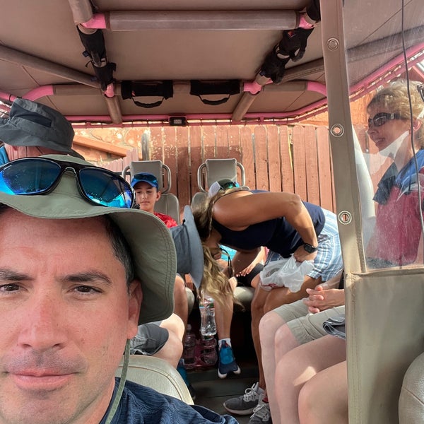 Foto tomada en Pink Jeep Tours - Sedona  por Jonathan S. el 7/20/2022