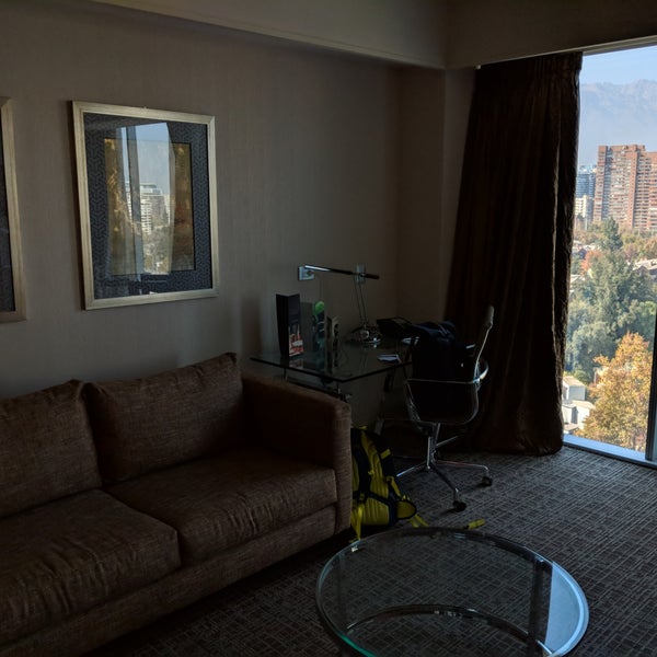 5/6/2018にRenz N.がRenaissance Santiago Hotelで撮った写真