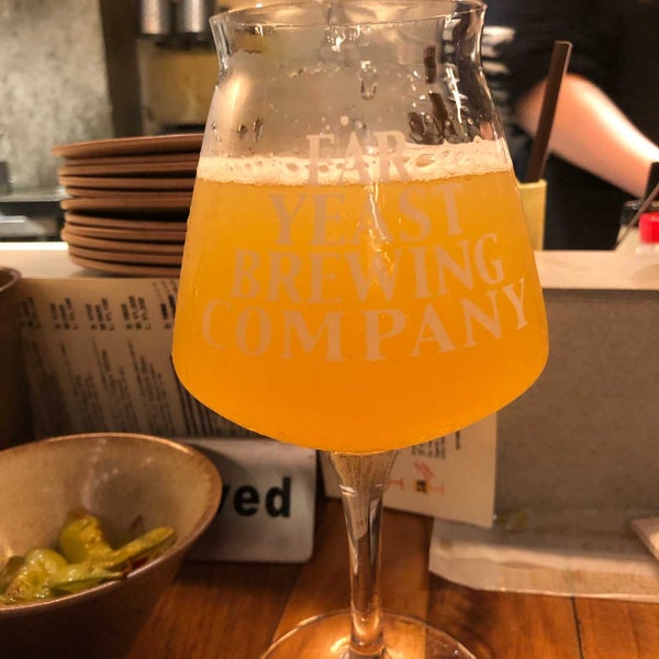 รูปภาพถ่ายที่ Far Yeast Tokyo Craft Beer &amp; Bao โดย dmnlk เมื่อ 6/15/2019