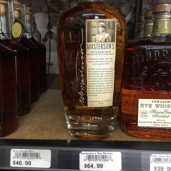 Photo taken at Randall&#39;s Wines &amp; Spirits by Brian on 4/9/2019