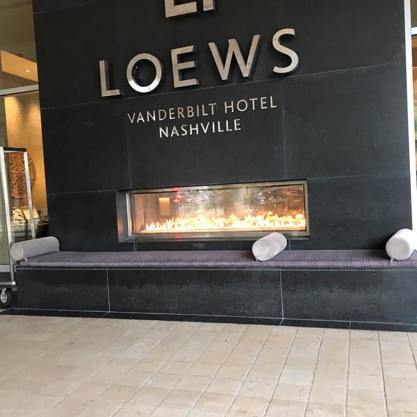 Снимок сделан в Loews Vanderbilt Hotel, Nashville пользователем El D. 10/15/2018