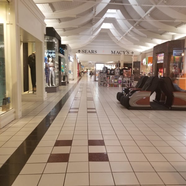 Center Map of Auburn Mall - A Shopping Center In Auburn, MA - A Simon  Property