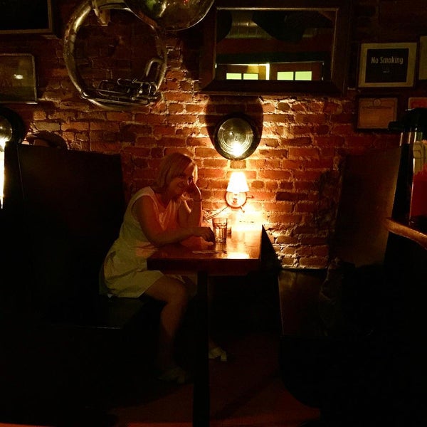Photo taken at Jalopy Tavern by David K. on 8/6/2015