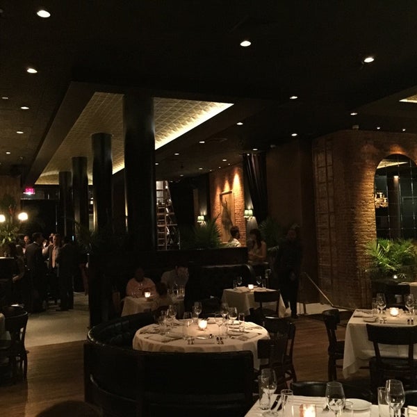 11/4/2014 tarihinde Bobby K.ziyaretçi tarafından White Street Restaurant'de çekilen fotoğraf