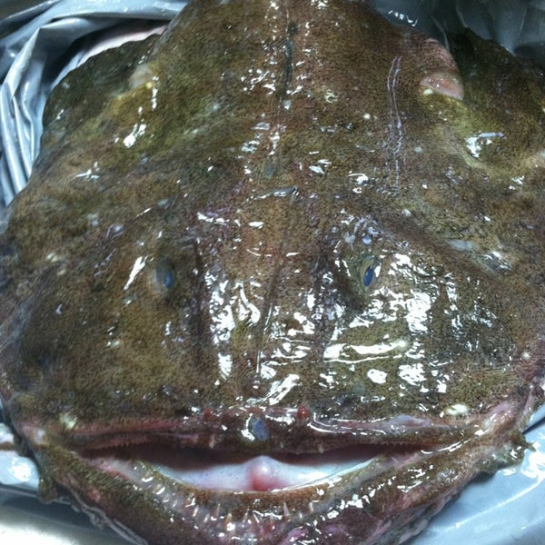 Photo taken at Aqua Best Seafood, Inc by Freeman on 12/18/2012