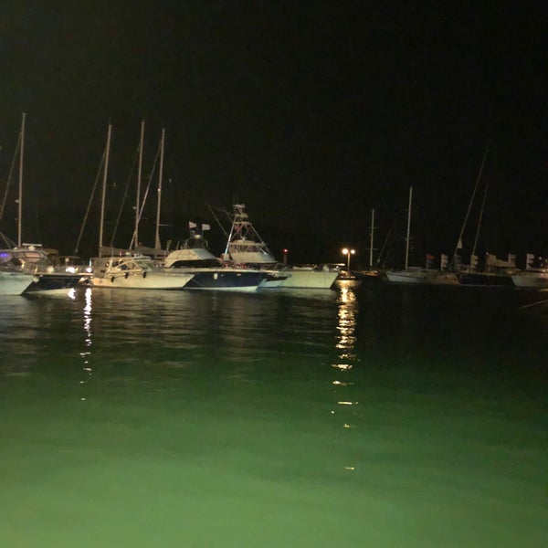 9/15/2018 tarihinde Yesim İ.ziyaretçi tarafından Alaçatı Port Balık'de çekilen fotoğraf