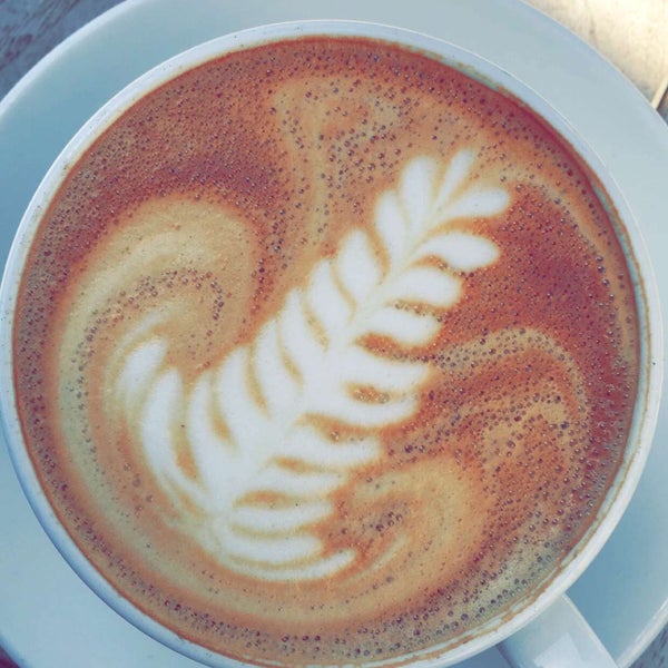 Снимок сделан в Primo Passo Coffee Co. пользователем Abdulrahman …. 4/30/2016