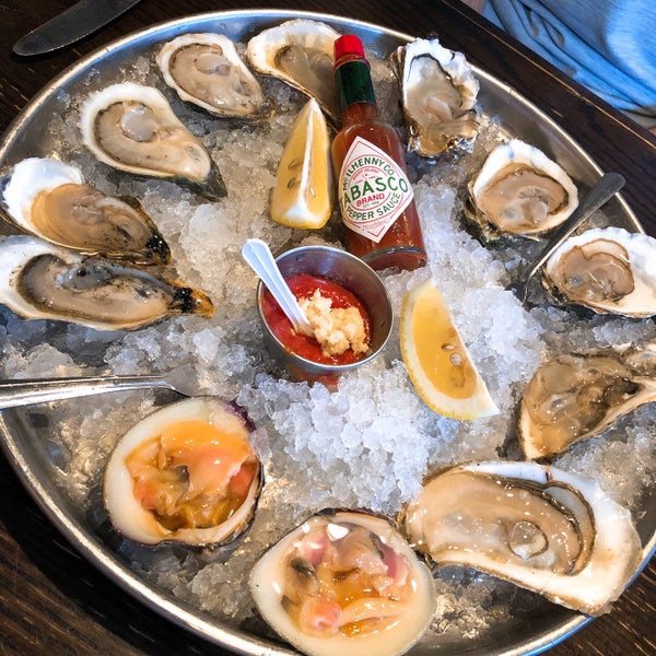 Das Foto wurde bei Rabia&#39;s Seafood/Oyster Bar &amp; Italian Restaurant von Jessie am 5/24/2018 aufgenommen