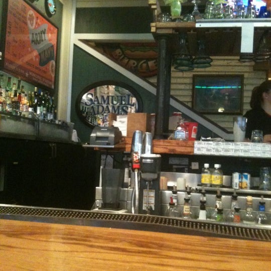 Photo prise au Chili&#39;s Grill &amp; Bar par Puddin&#39; le10/15/2012