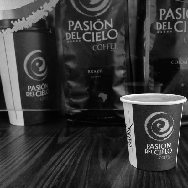 Foto scattata a Pasión del Cielo Coffee da Luis G. il 7/15/2015