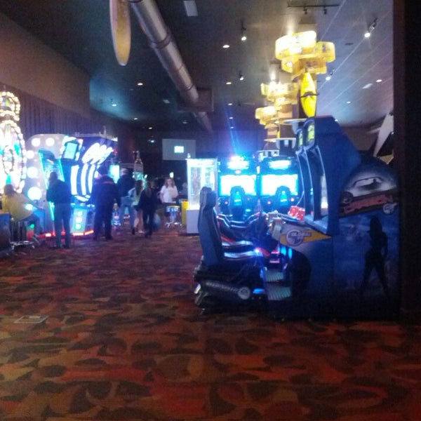 Photo taken at Dave &amp; Buster&#39;s by Bill O. on 5/25/2013