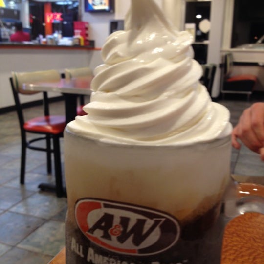 Photo taken at A&amp;W Restaurant by Chunk on 10/13/2012
