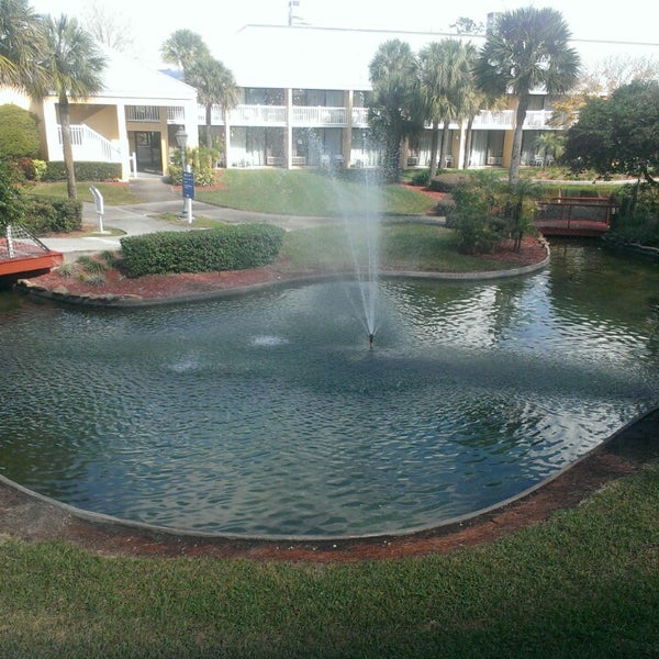 Photo taken at Wyndham Orlando Resort by Jared C. on 2/2/2014