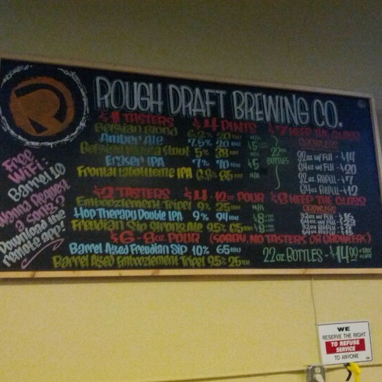 Foto scattata a Rough Draft Brewing Company da Jessie C. il 11/25/2012