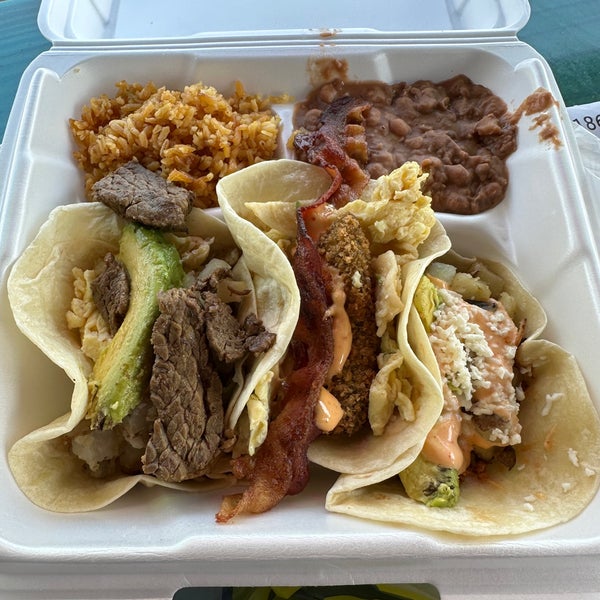 Tyson's Tacos Taco Restaurant in Hyde Park