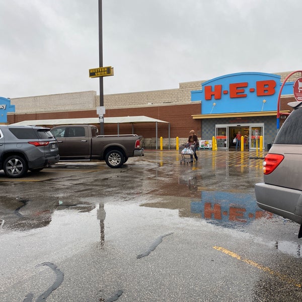 HEB Grocery Store