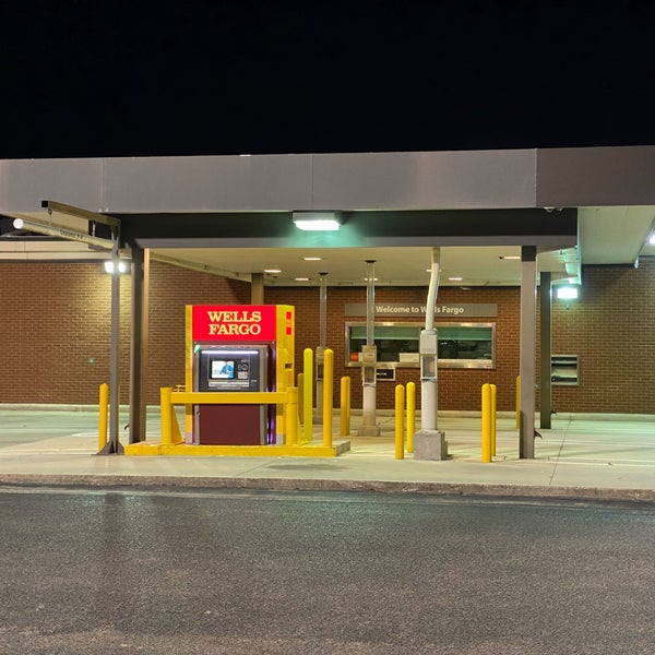 Wells Fargo Drive Thru