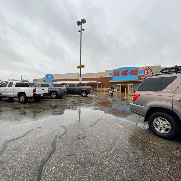 HEB Grocery Store